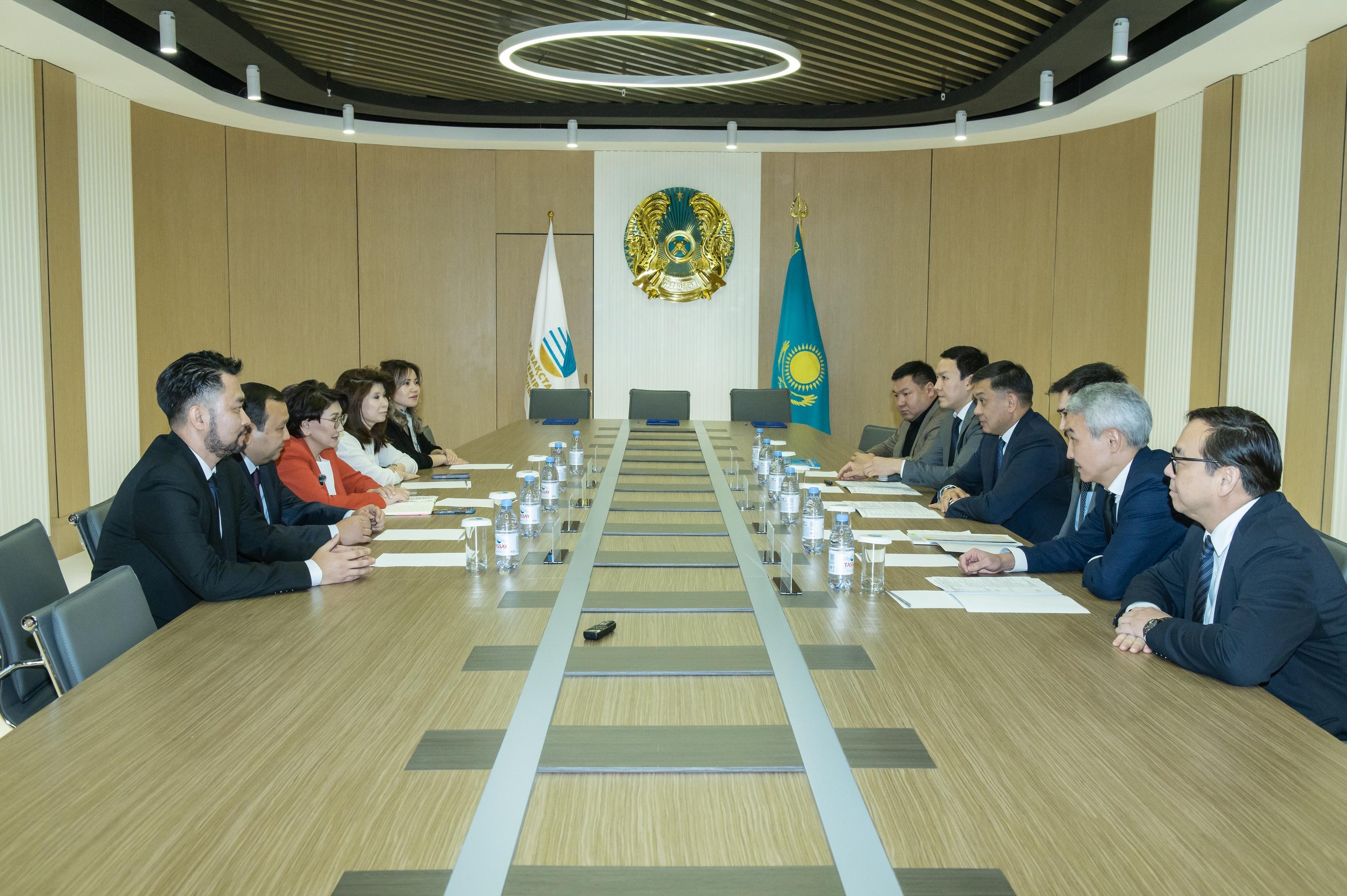 Меморандум о реализации пилотного проекта «Доступное жильё» подписан в КТЖ