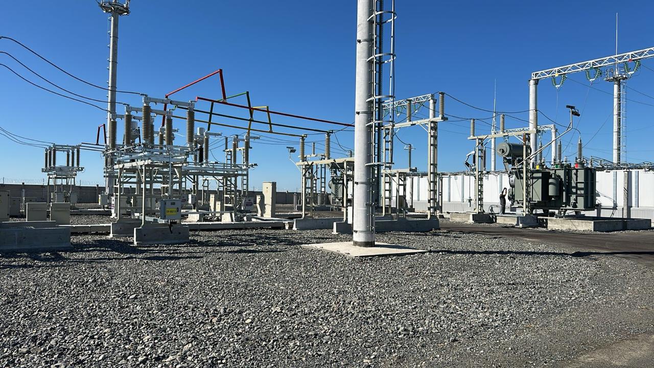 На участке Достык – Мойынты введены в эксплуатацию новые энергообъекты