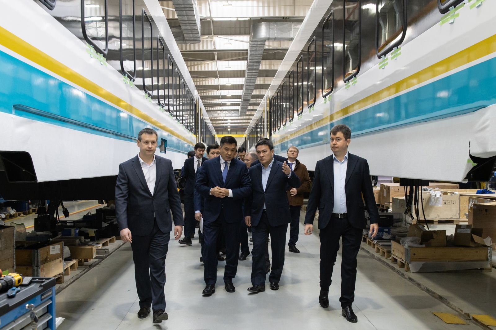 Руководство КТЖ посетили завод Stadler для проверки готовности к запуску новых вагонов