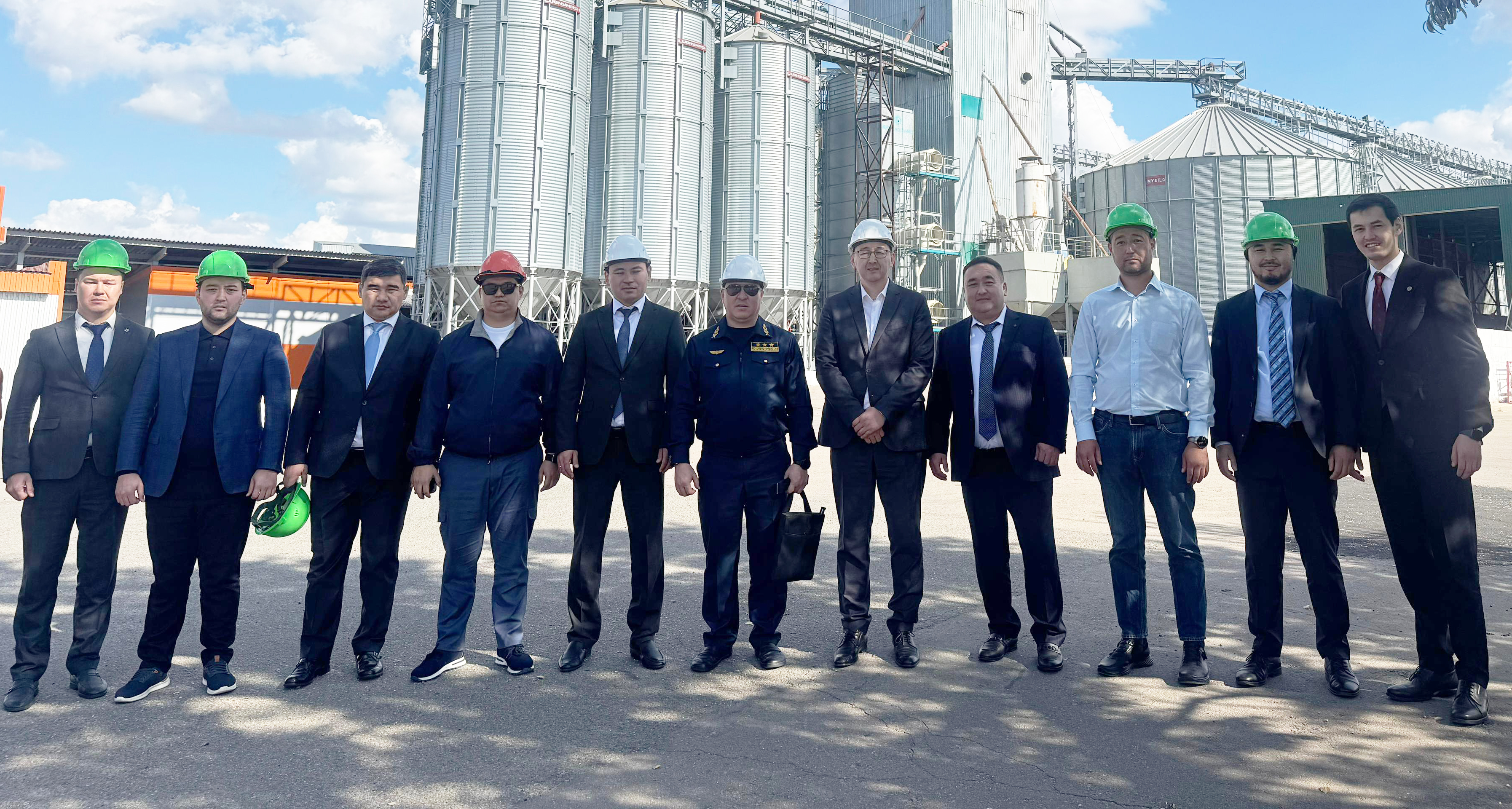 Зерновой штаб КТЖ посетил предприятия Акмолинской области
