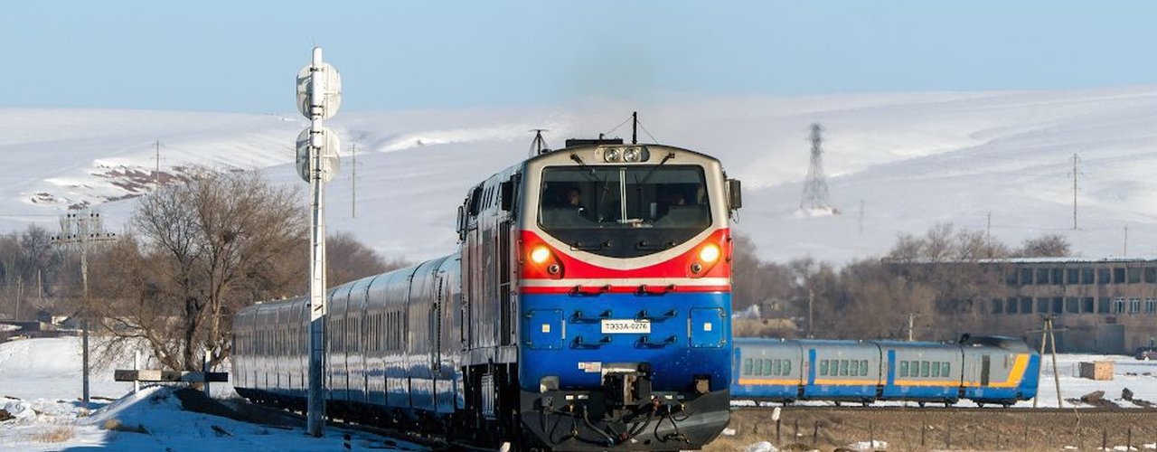 Нацперевозчик обеспечит дополнительно 53 тысяч мест для пассажиров в новогодние праздники