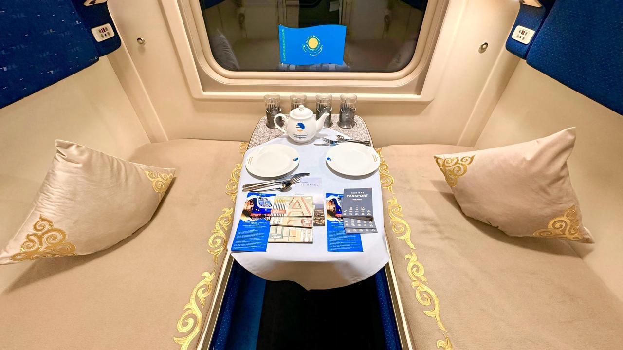 Более 100 казахстанских туристов выехали на «Jibek Joly»