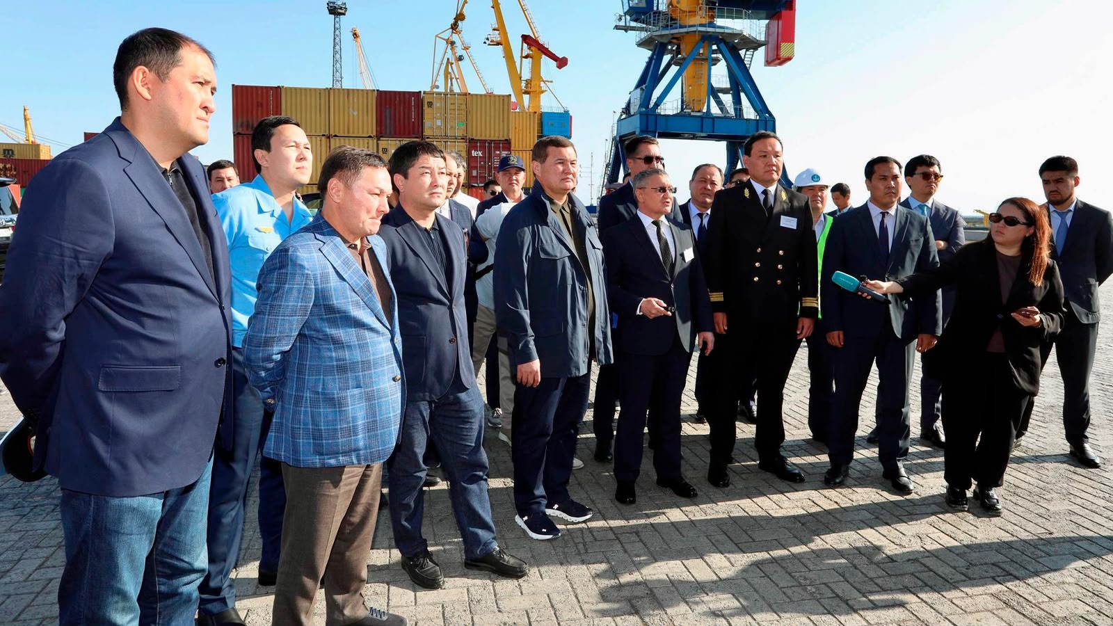 Первый заместитель Премьер-Министра РК ознакомился с деятельностью портов