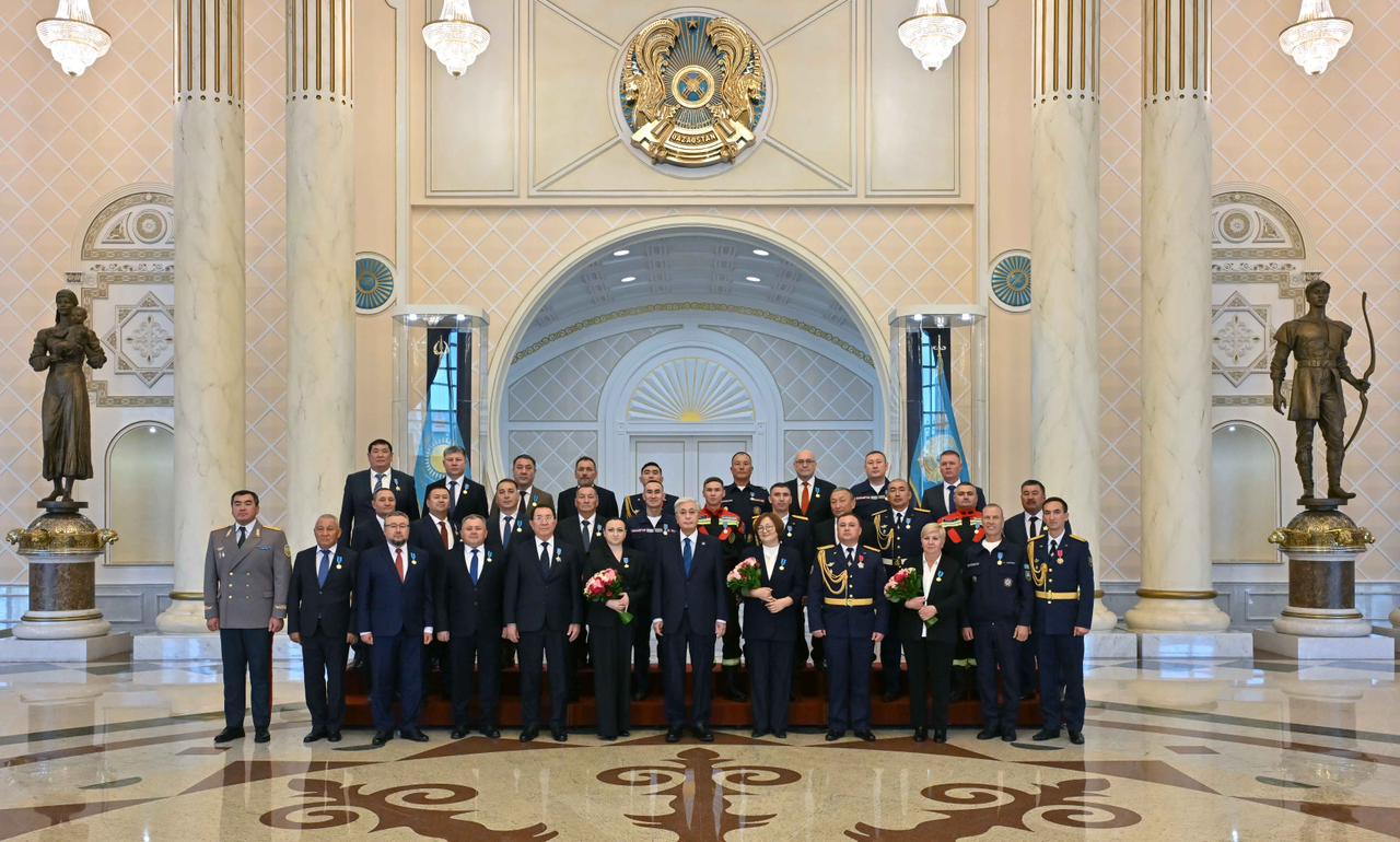 Железнодорожник награждён медалью «Ерен еңбегі үшін»